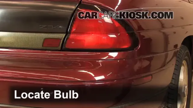 1999 Chevrolet Monte Carlo Z34 3.8L V6 Luces Luz trasera (reemplazar foco)